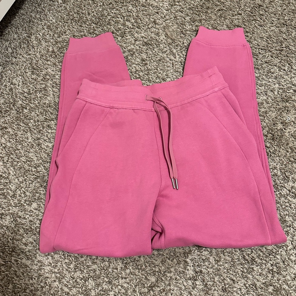 NWOT Lululemon Scuba Sweatpants